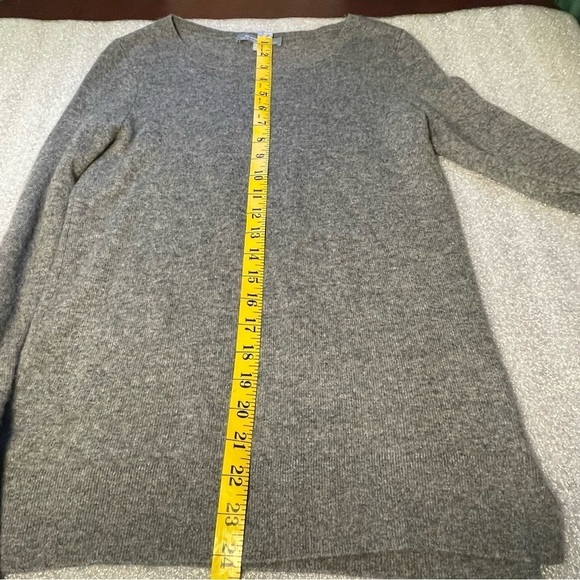 Neiman Marcus CASHMERE COLLECTION Womens XS Sweater Gray - Picture 8 of 9